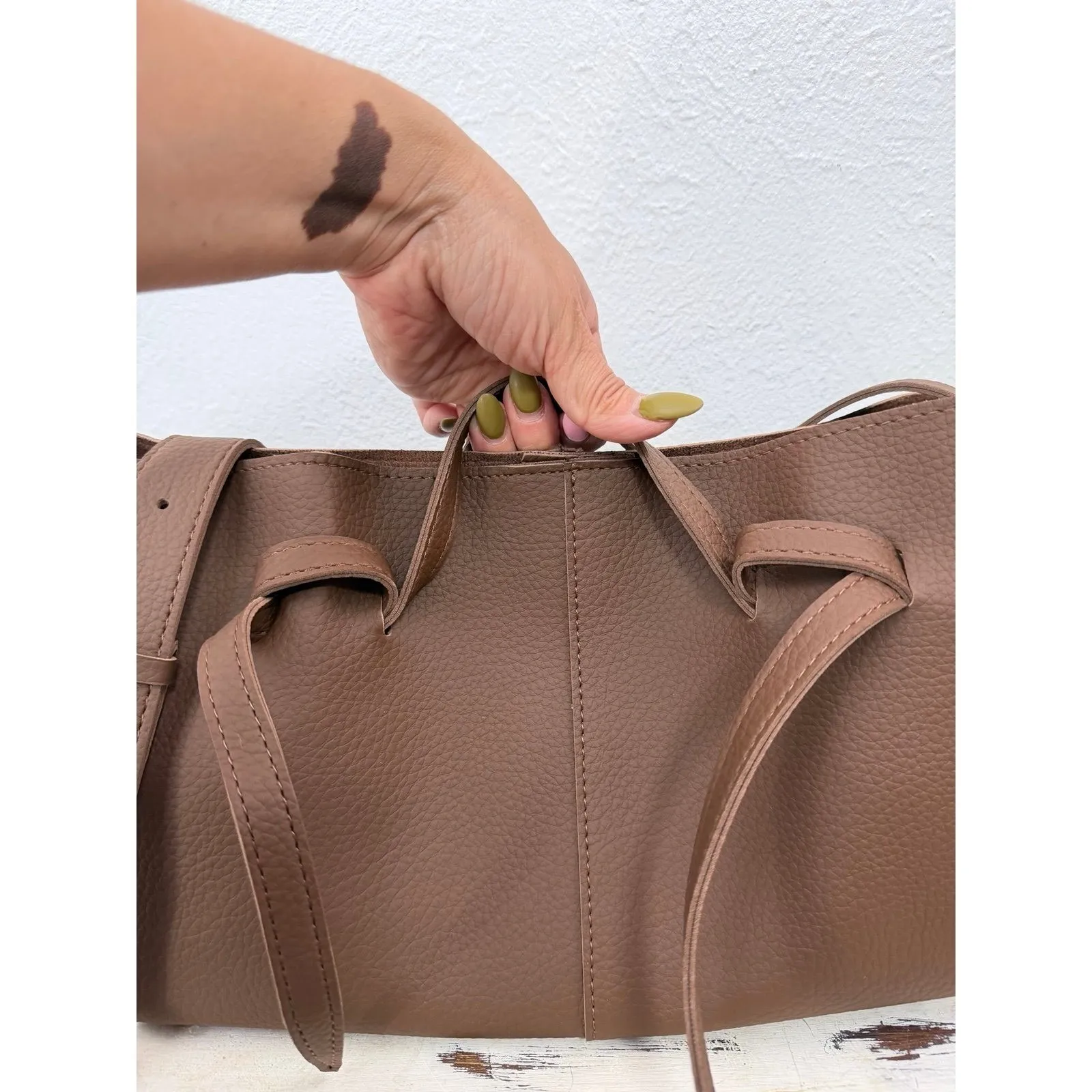 Brown Pleated PU Tote Shoulder Bag with Pouch | Adjustable Strap | Minimalist - Image 5