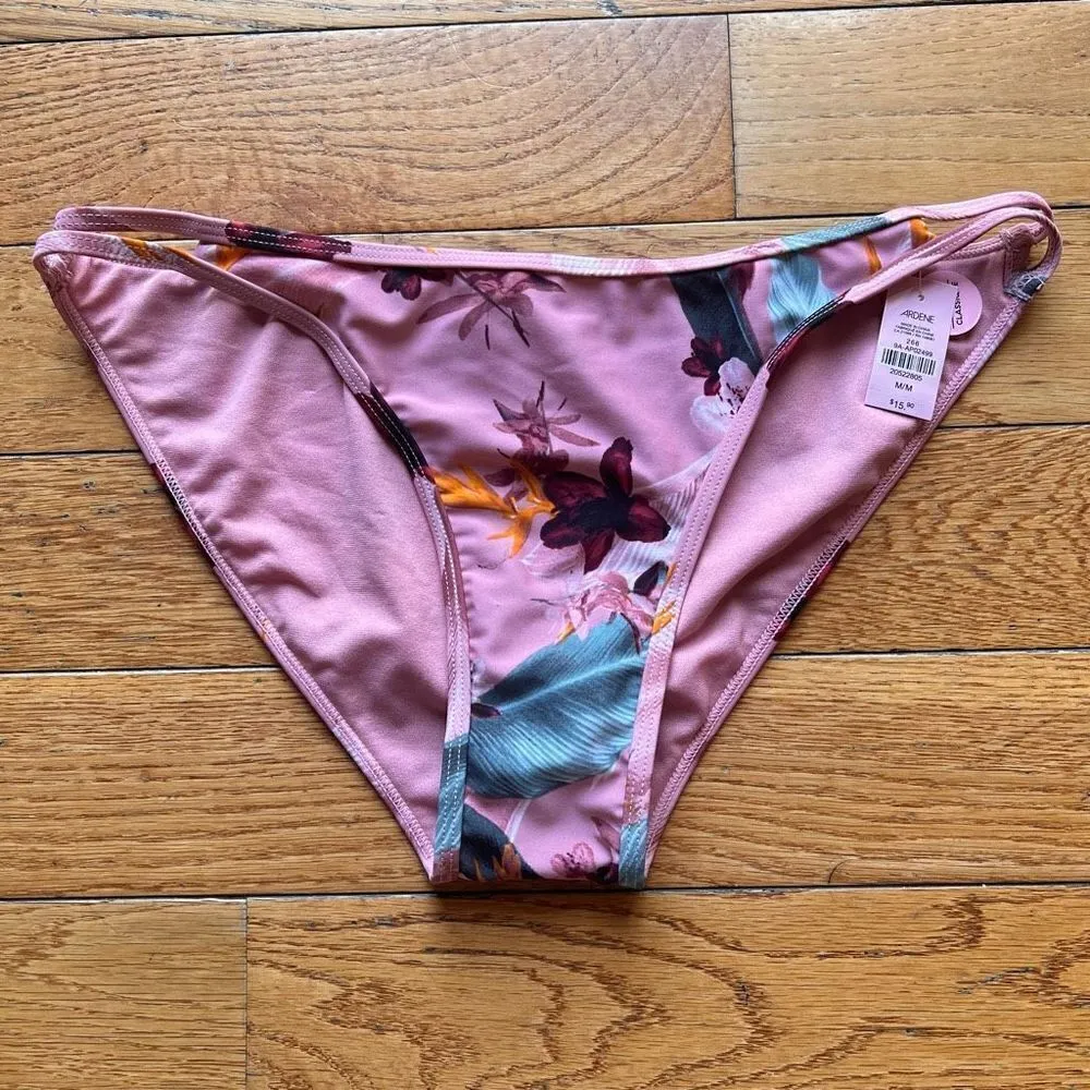 3/$20 NWT Floral Tropical Bikini Bottoms Size M Dusty Rose Brand New Ardene $16 Pink Size M - Image 3