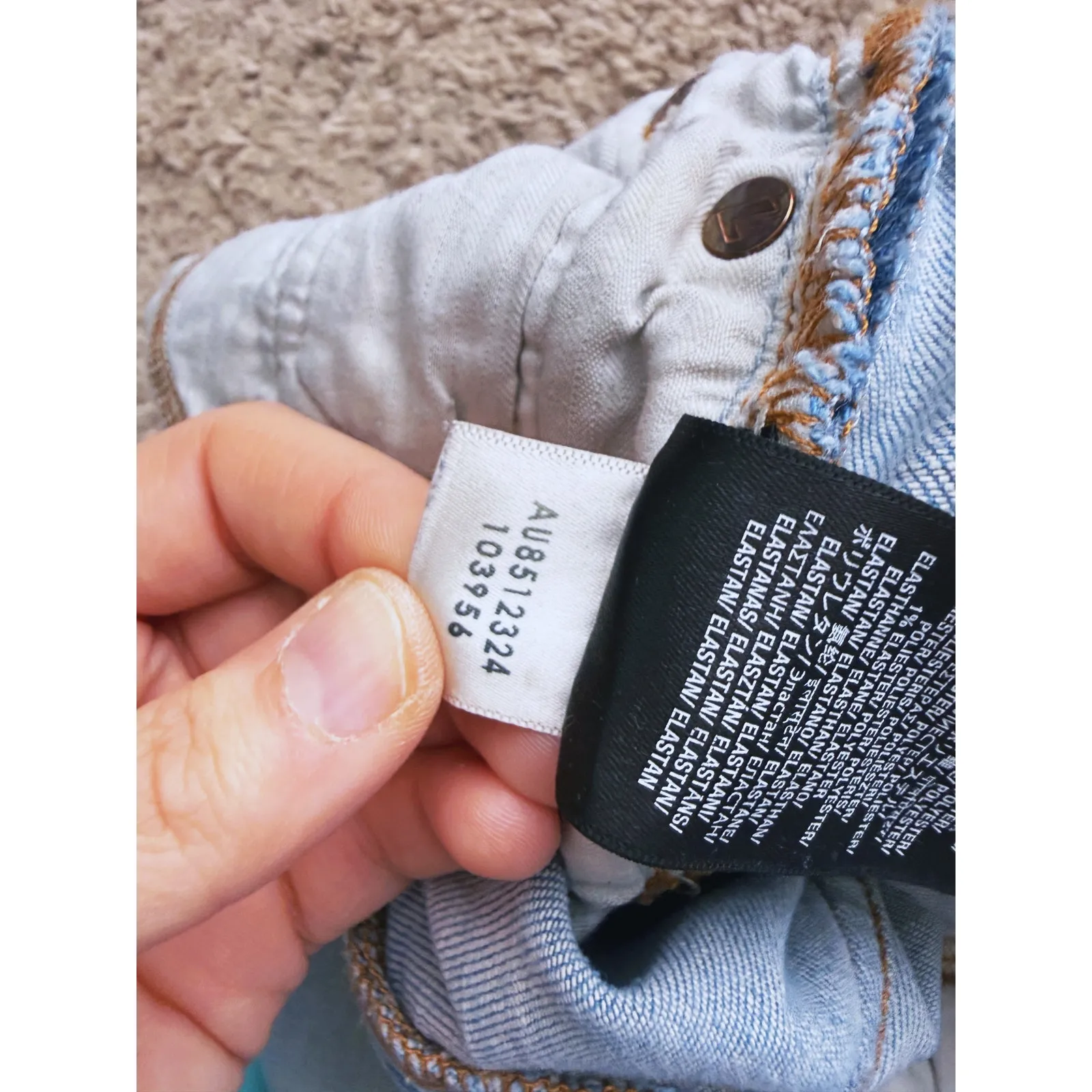 7 For All Mankind Y2K High Waist Kick Flare Jeans Size 26 Light Wash Blue Retro - Image 6