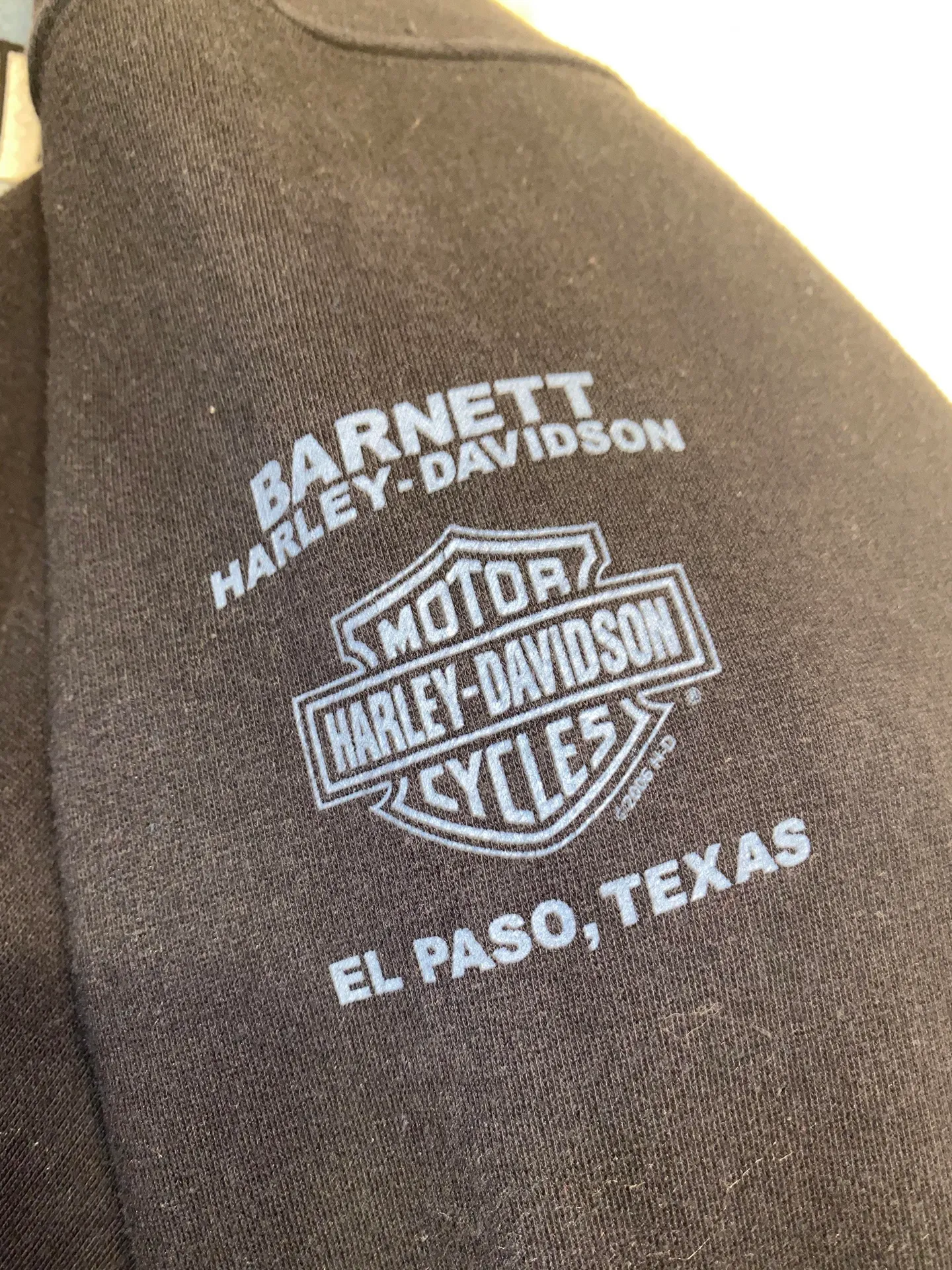 Harley Davidson Vintage Pullover - Image 3