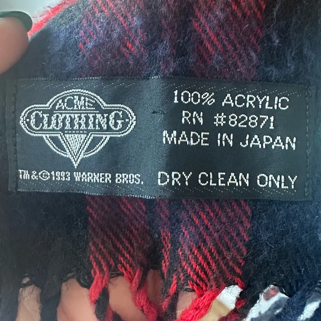 Acme Studios VTG 90s Looney Tunes Sylvester Tweety
Plaid Scarf Embroidered Patch Red - Image 6