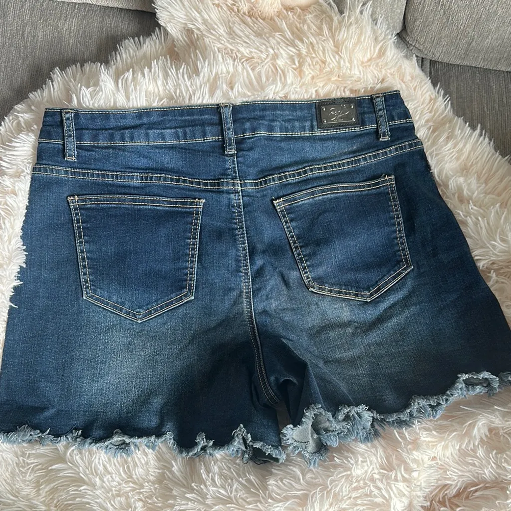 Earl Jeans Classic Blue Jean Shorts Size 12 - Image 4