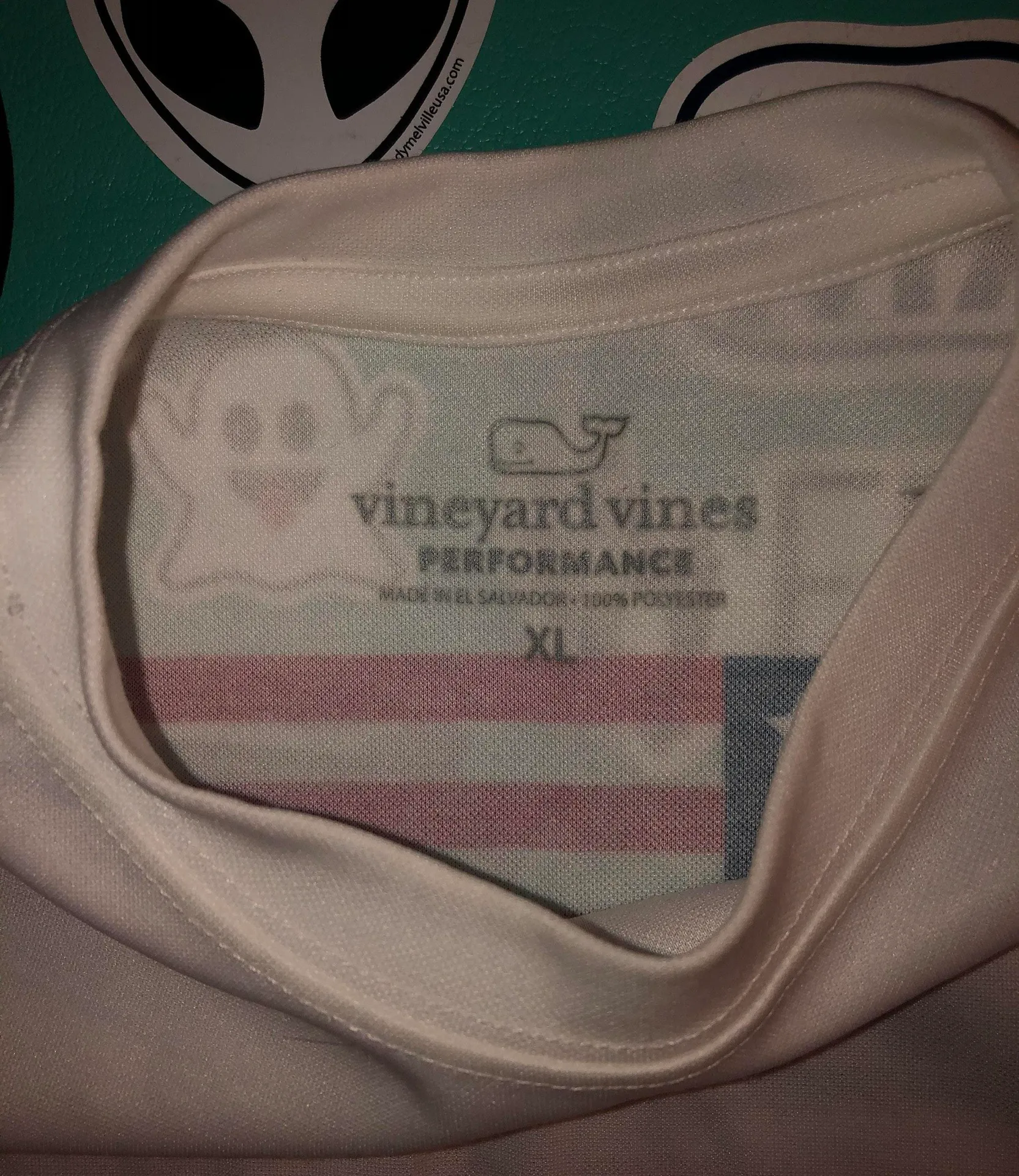 Vineyard Vines Performance Tee - Image 6