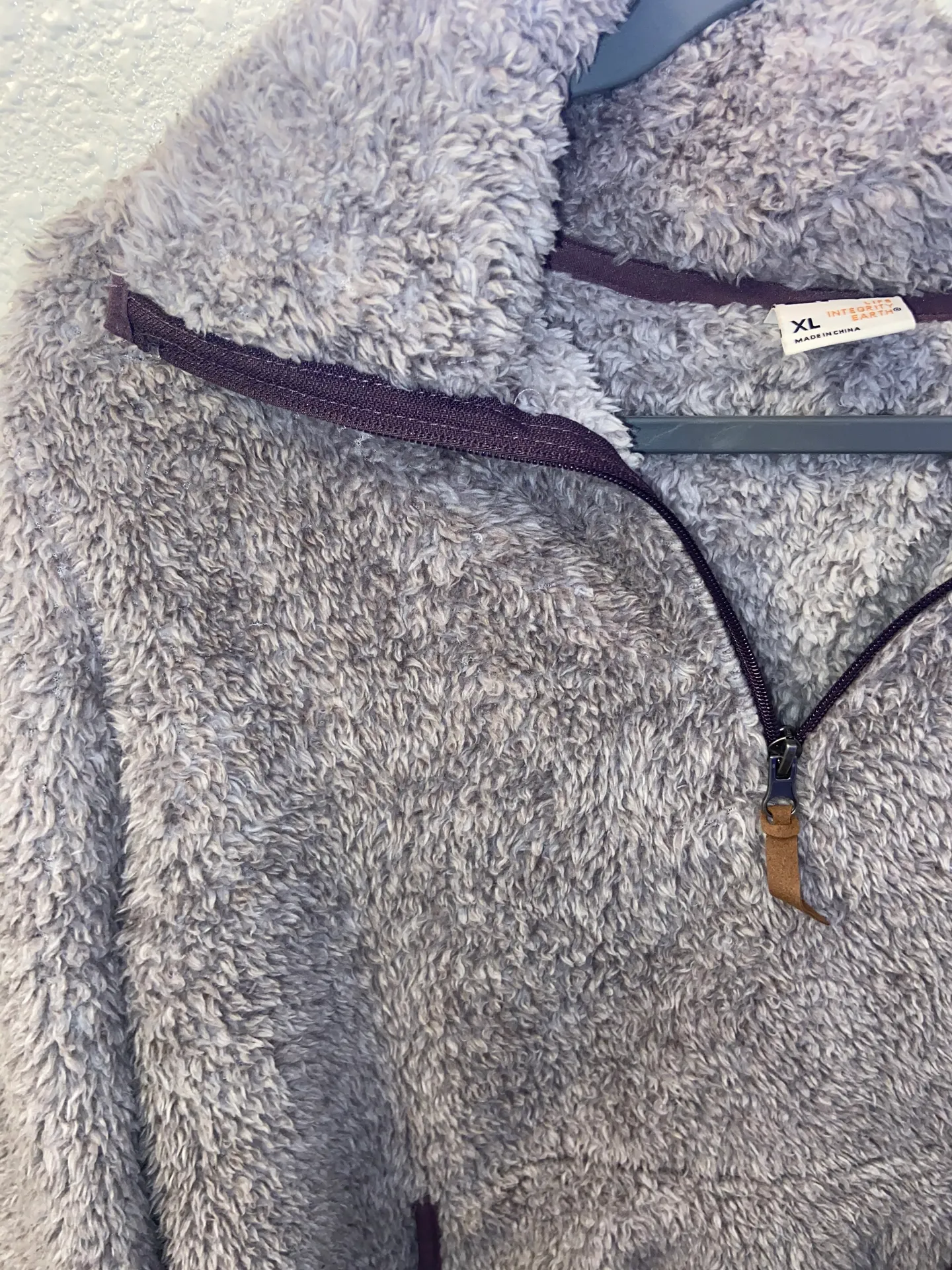 Fluffy Fleece Sweater Gray Size XL - Image 5