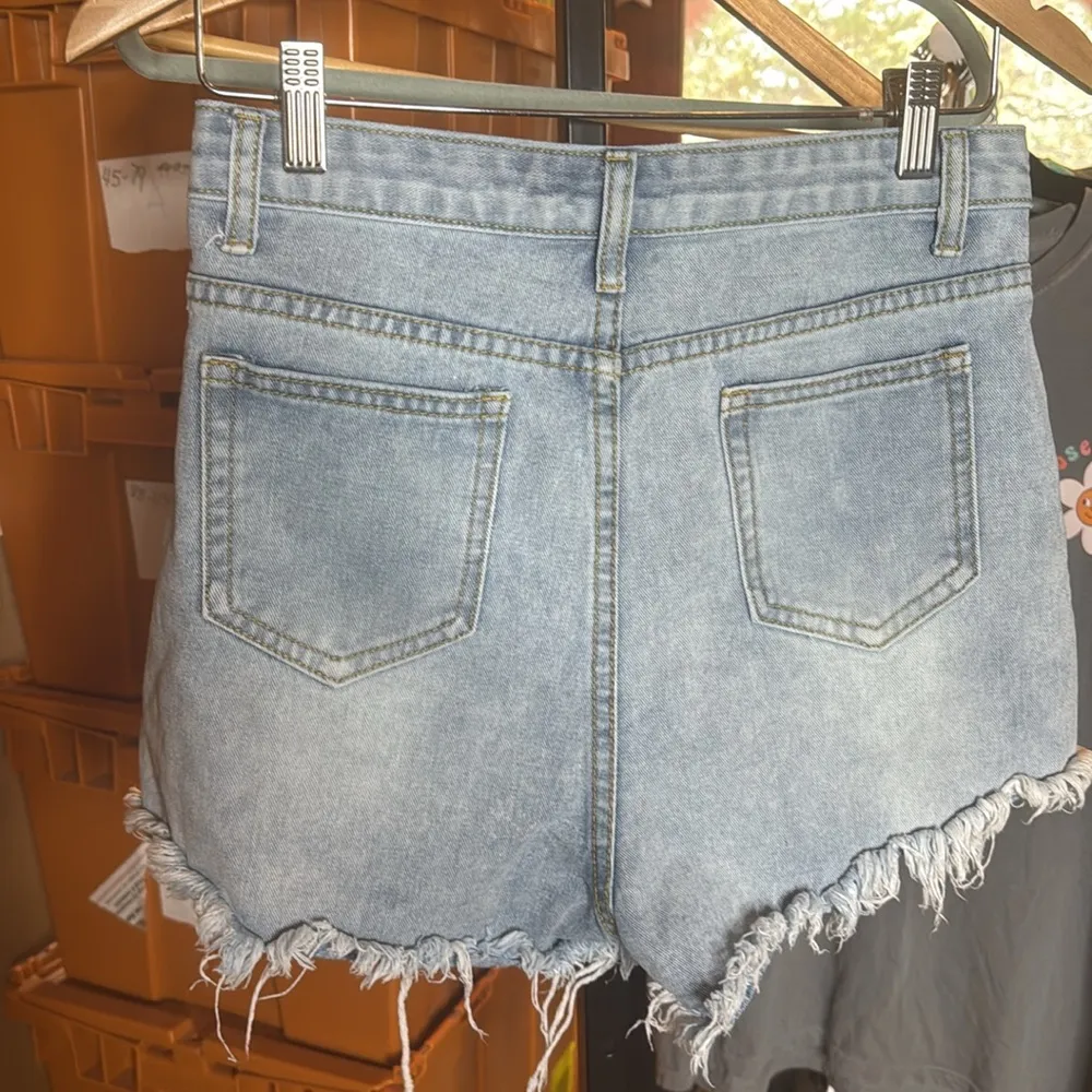 Shein Distressed Blue Denim Jean Shorts Size Small - Image 5