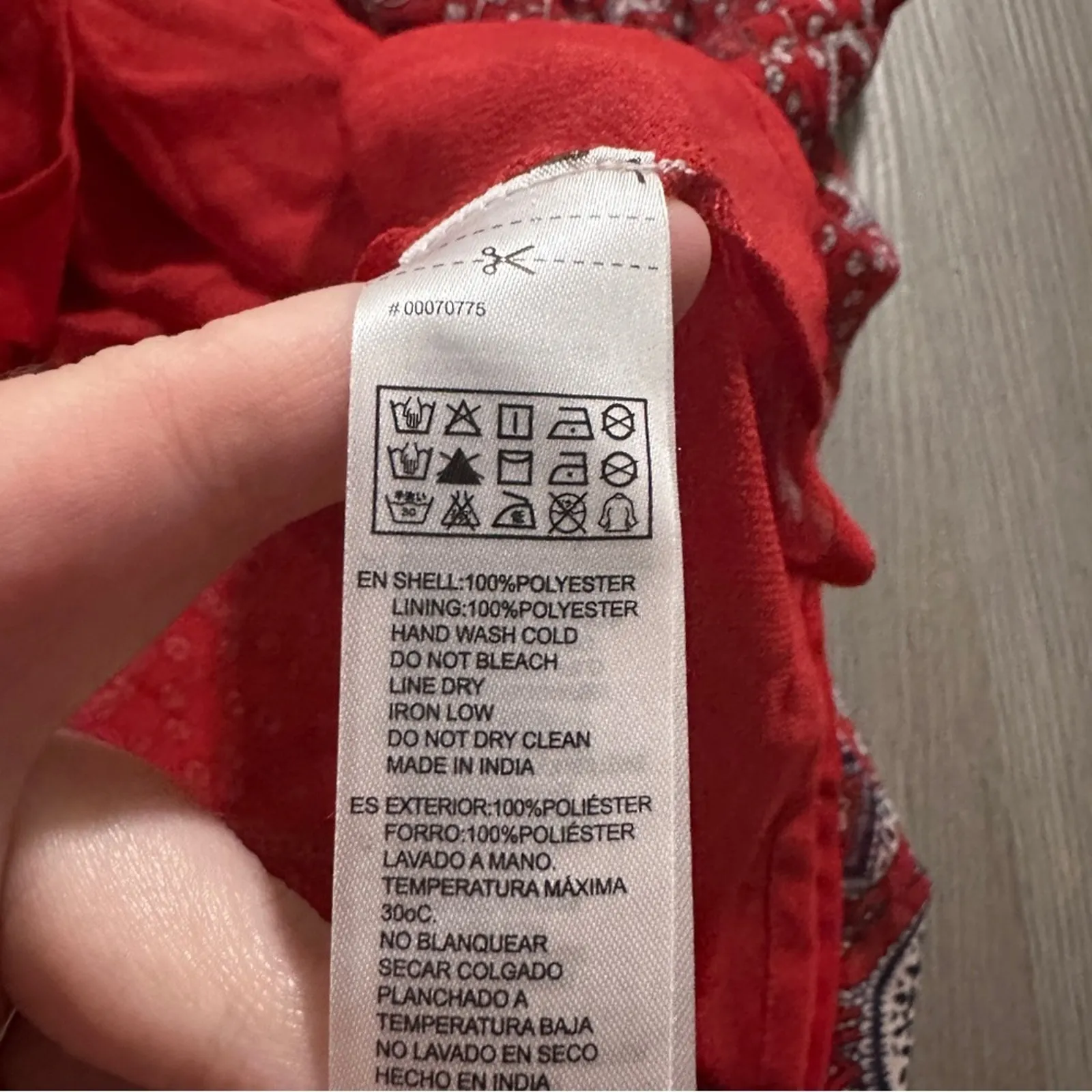 Forever 21 Red & White Paisley Print Cold Shoulder 3/4 Sleeve Mini Dress‎ Sz S - Image 3