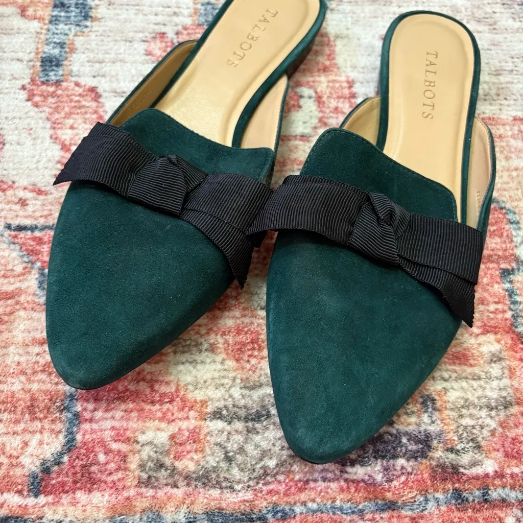 Talbots Edison Emerald Dark Green Suede Flat Mule Black Grosgrain Bow‎ Size 8 - Image 2