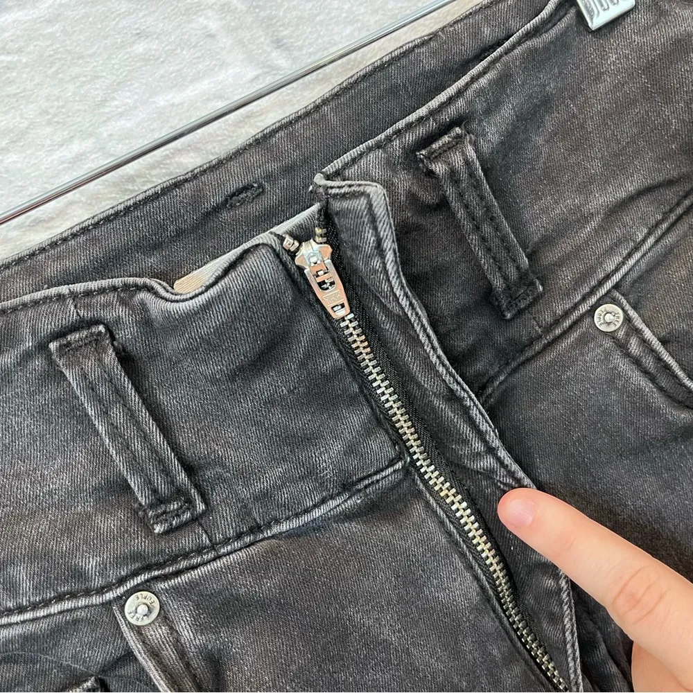 Free People We The Free 26” Black Skinny High Waist Jeans- Missing belt - Image 8