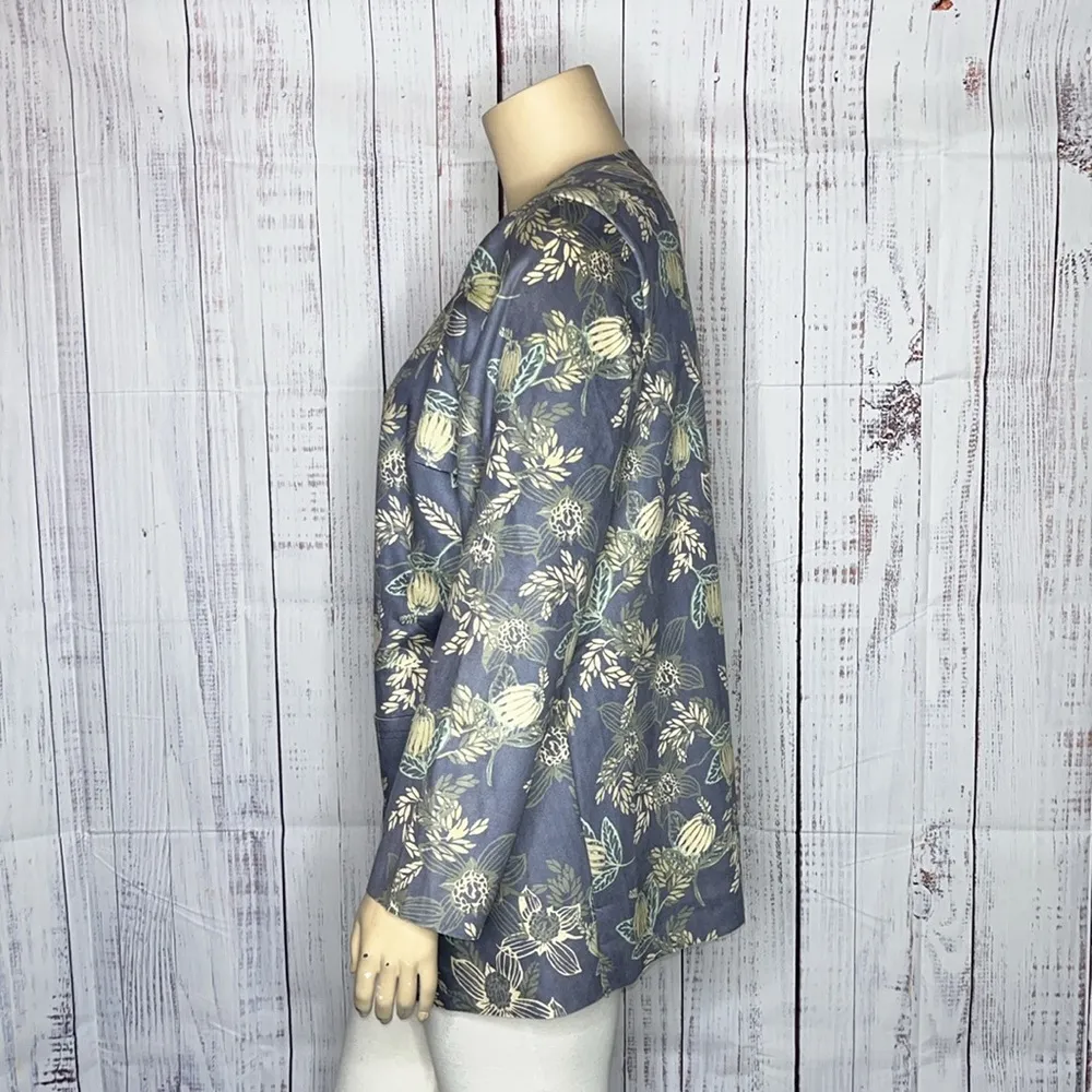 Naturals by Denim & Co. Size XL Blue - Floral Print Open Front Faux Suede Jacket - Image 2