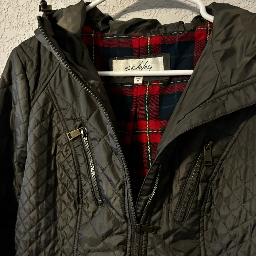 Sebby Quilted Winter Jacket Olive Green Deawstring Waist size Medium NWT - Image 2