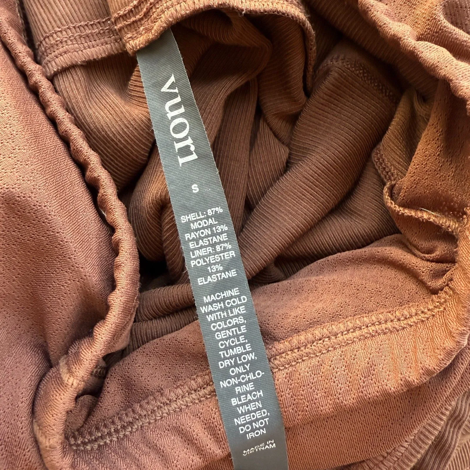 Vuori Pose Mudra Jumpsuit in Hazelnut Size Small - Image 9