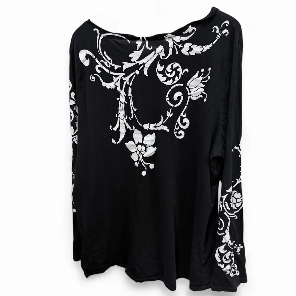 Calvin Klein Jeans Long Sleeve Black Top with White Metallic Silver Flowers 2X - Image 3