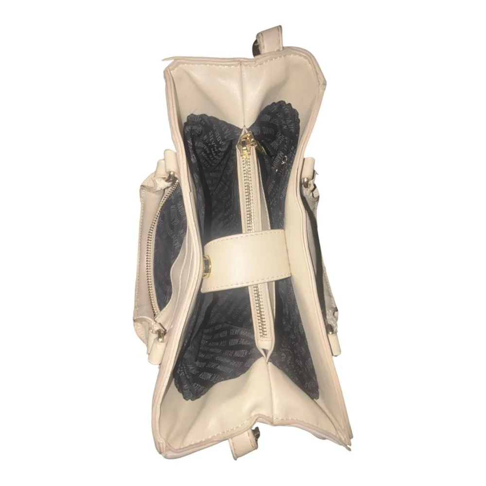 Steve Madden Elegant Gold and Cream Handbag - Image 8