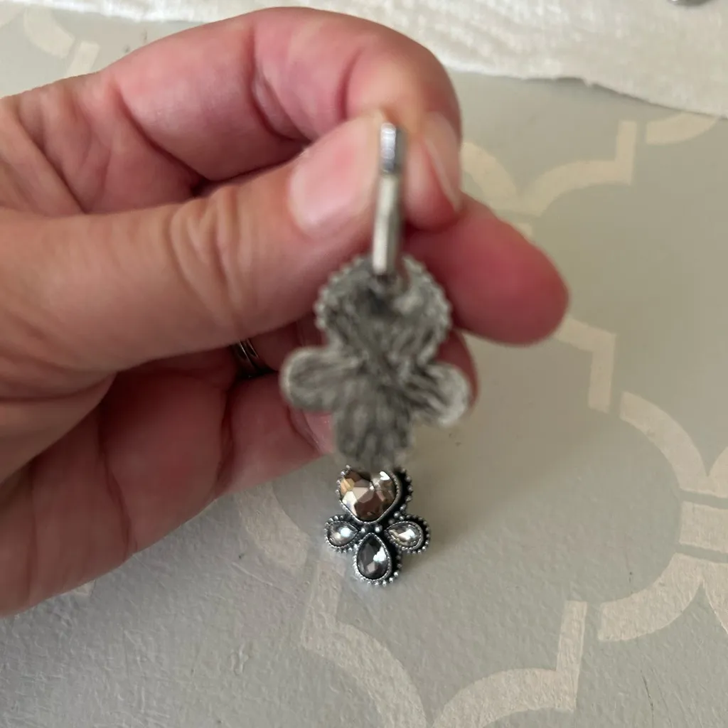 Silver and Black Crystal Earrings - Image 3