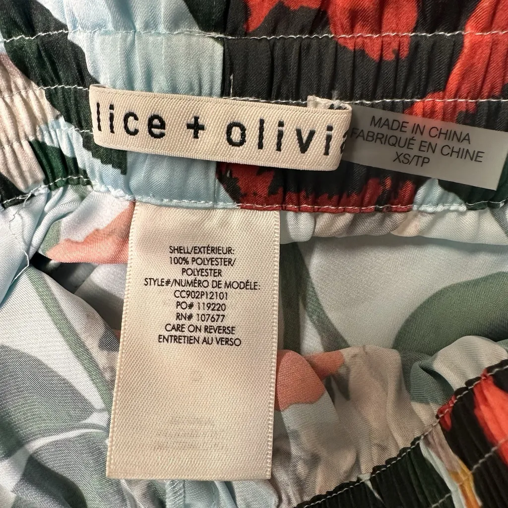 Alice + Olivia Blue Floral Satin Wide Leg Crop Pull On Pants XS 26” Inseam - Image 6