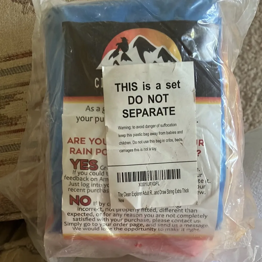 Set of 4 disposable rain ponchos - Image 3