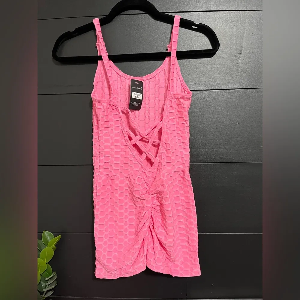 LEMON FASHION 1 piece Sleeveless Shorts Romper Butt Scrunch Women’s S/M NWT Pink - Image 2