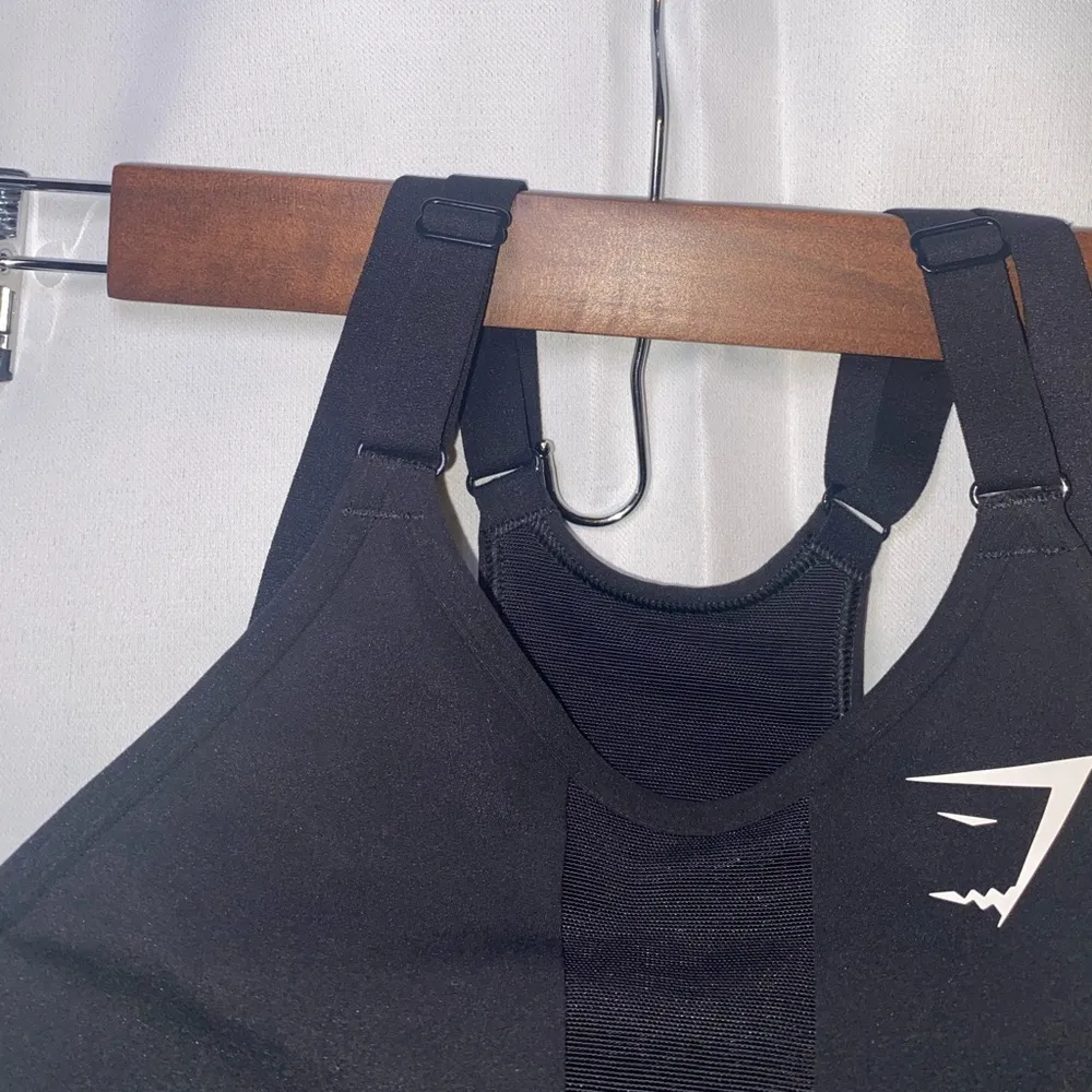 Gymshark Sports Bra Mesh Neckline 2.0 Padded High Support Bra Size Small Black - Image 5