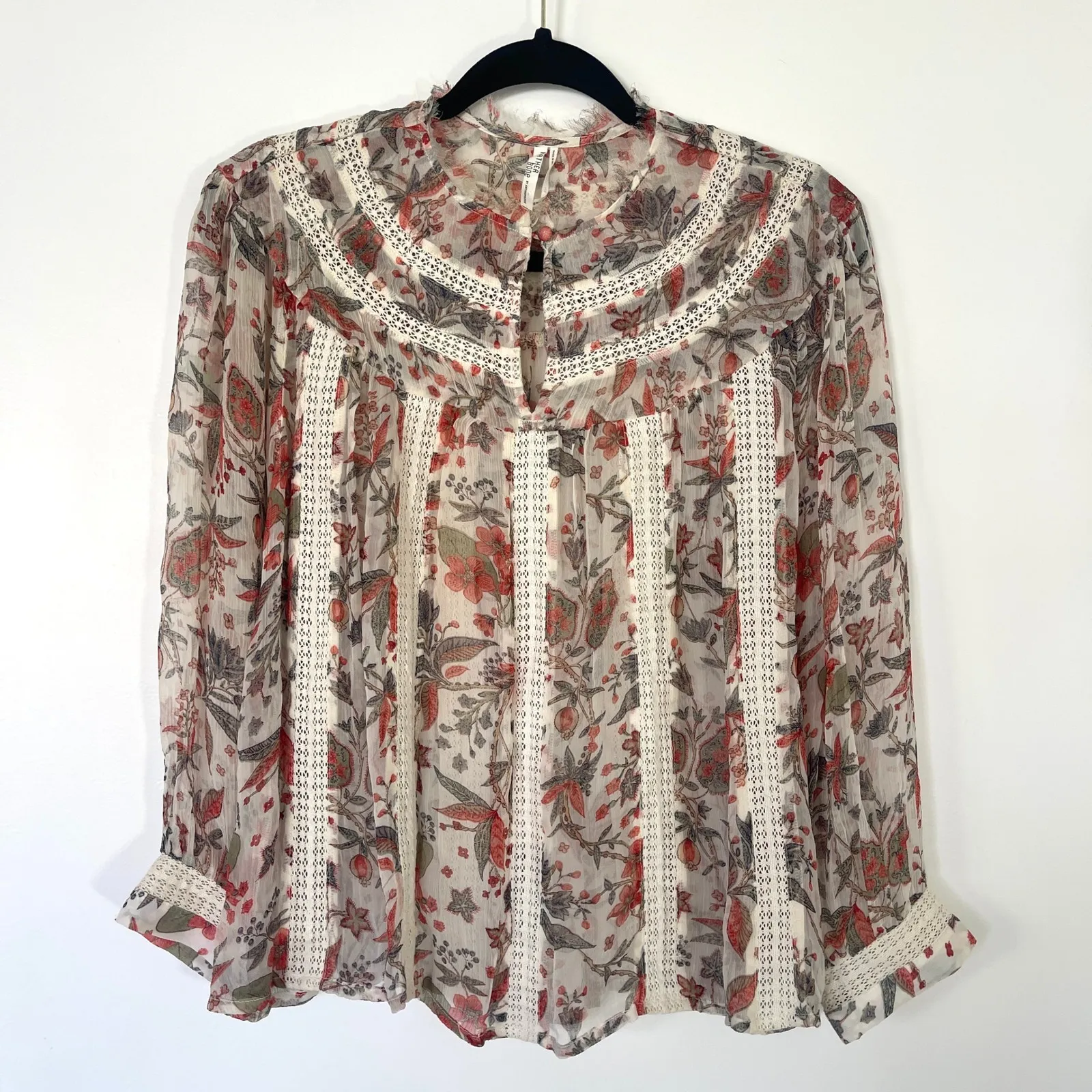 Anthropologie‎ Feather Bone Elena Floral Lace Trim Blouse Women's Size 4 - Image 2