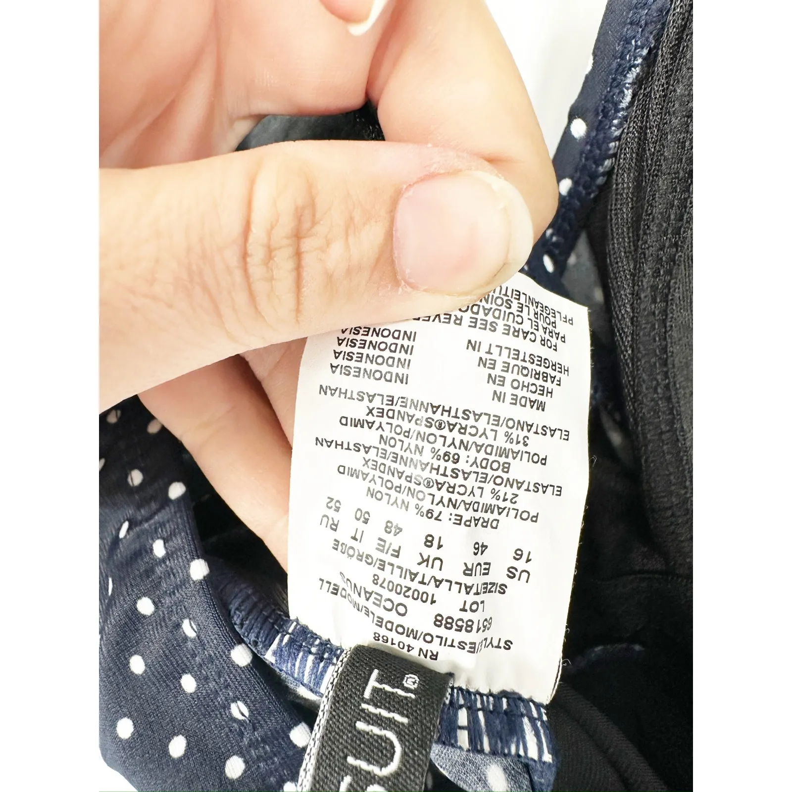 Miraclesuit Oceanus One Piece Swimsuit in Pin Point Print Midnight Navy Size 16 - Image 7