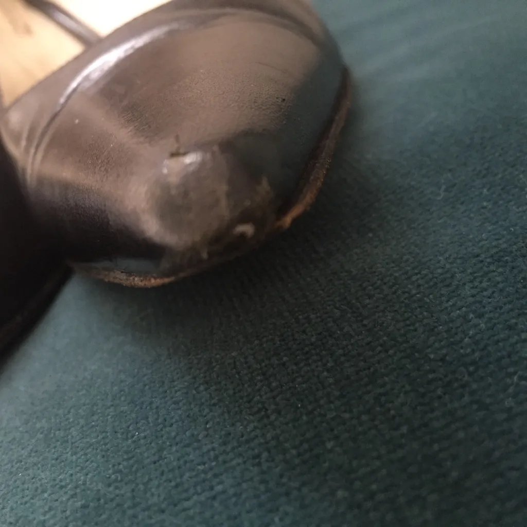 COACH kitten heels business look short pointy toe made in Italy - Image 4