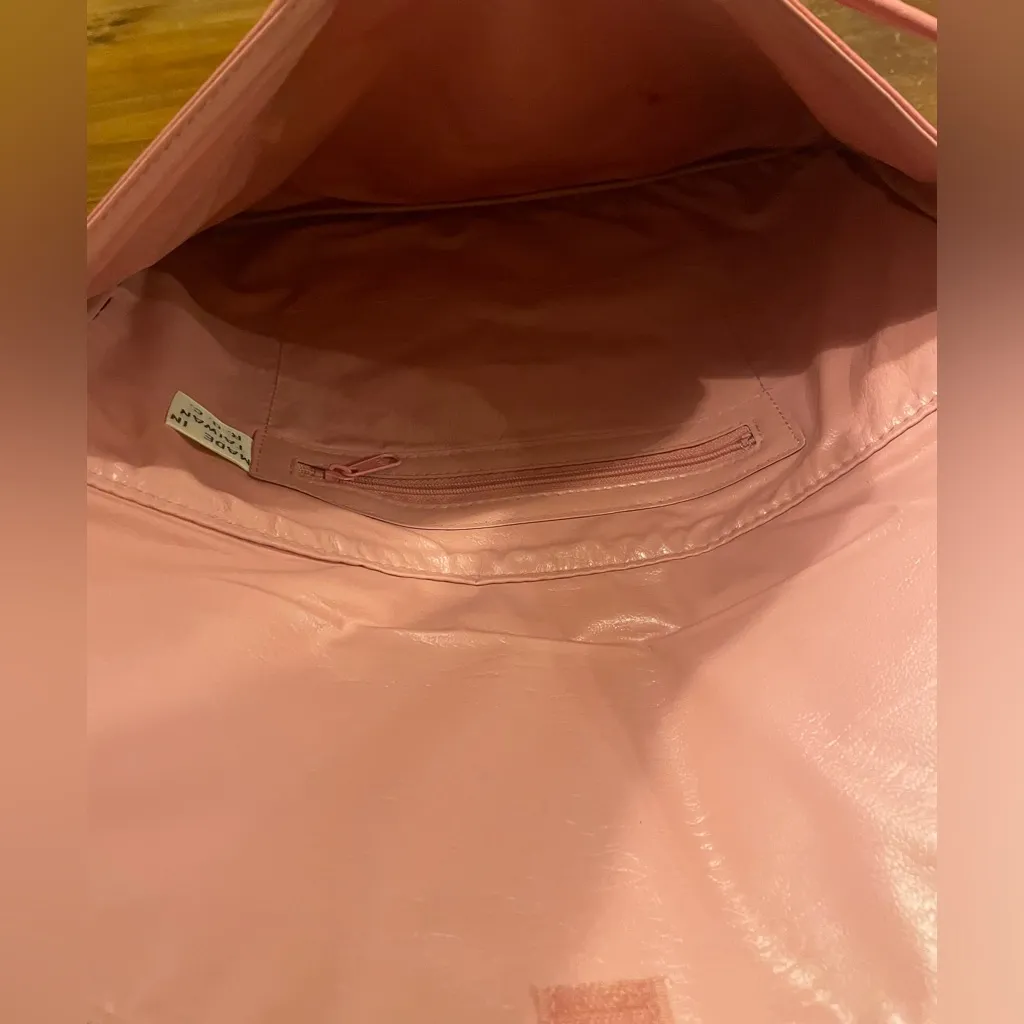 Women’s pink vegan snakeskin embossed leather bag envelope clutch wristlet strap - Image 5