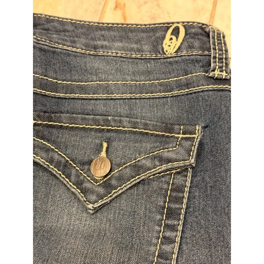 NEW Nine West women's size 4 (26" waist) blue denim capri jeans - Image 7