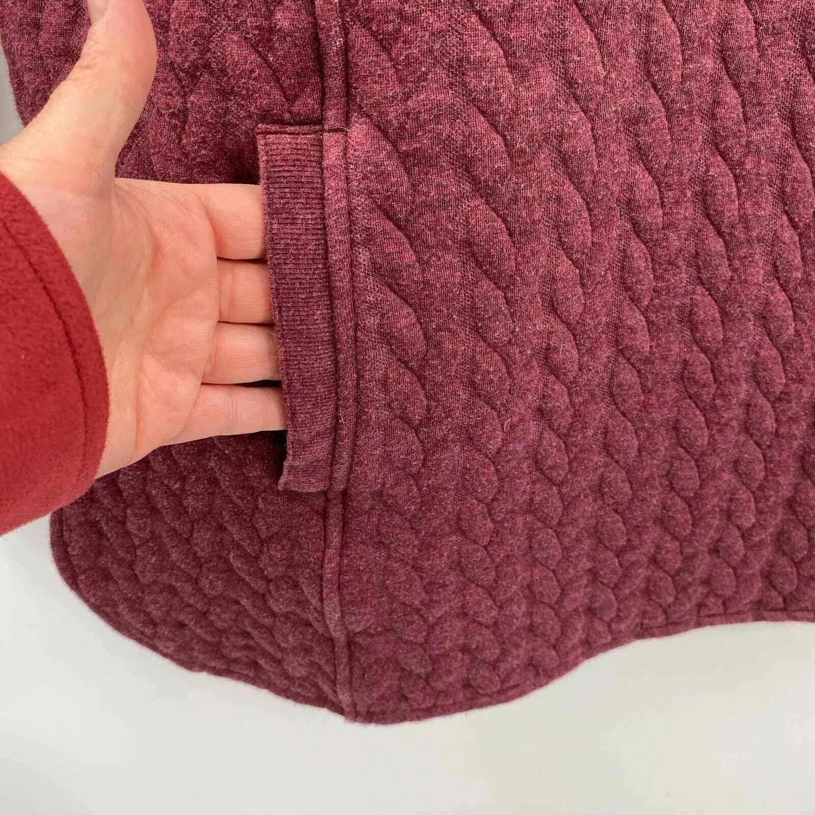 Orvis‎ Pullover Sweater Womens Medium Red Cotton Blend Quilted Cowl Neck Pocket - Image 3