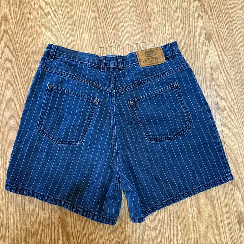 Vintage 1990's Route 66 Pinstripe Denim Boater Shorts Women Size 13 / 14 - Image 6