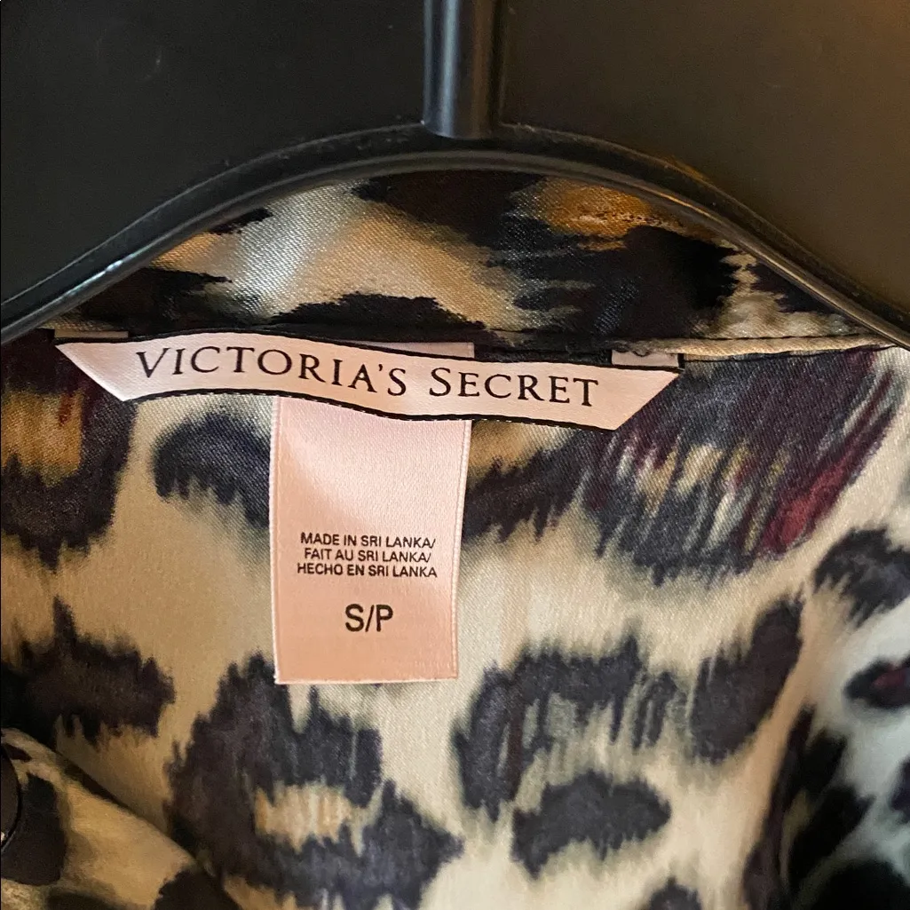 Victoria's Secret Animal Print Loungewear Size S - Image 2