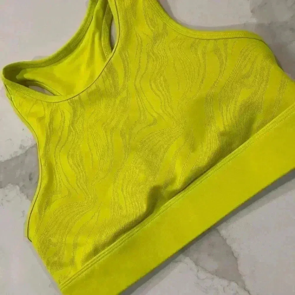 Fabletics Activewear Neon Yellow Racerback Athletic Sports Bra Womens Size Small - Image 2