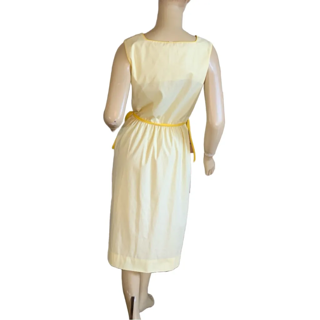 VINTAGE 1980'S TANNER PALE YELLOW SLEEVELESS SHIRT DRESS WITH BELTS (6) - Image 4