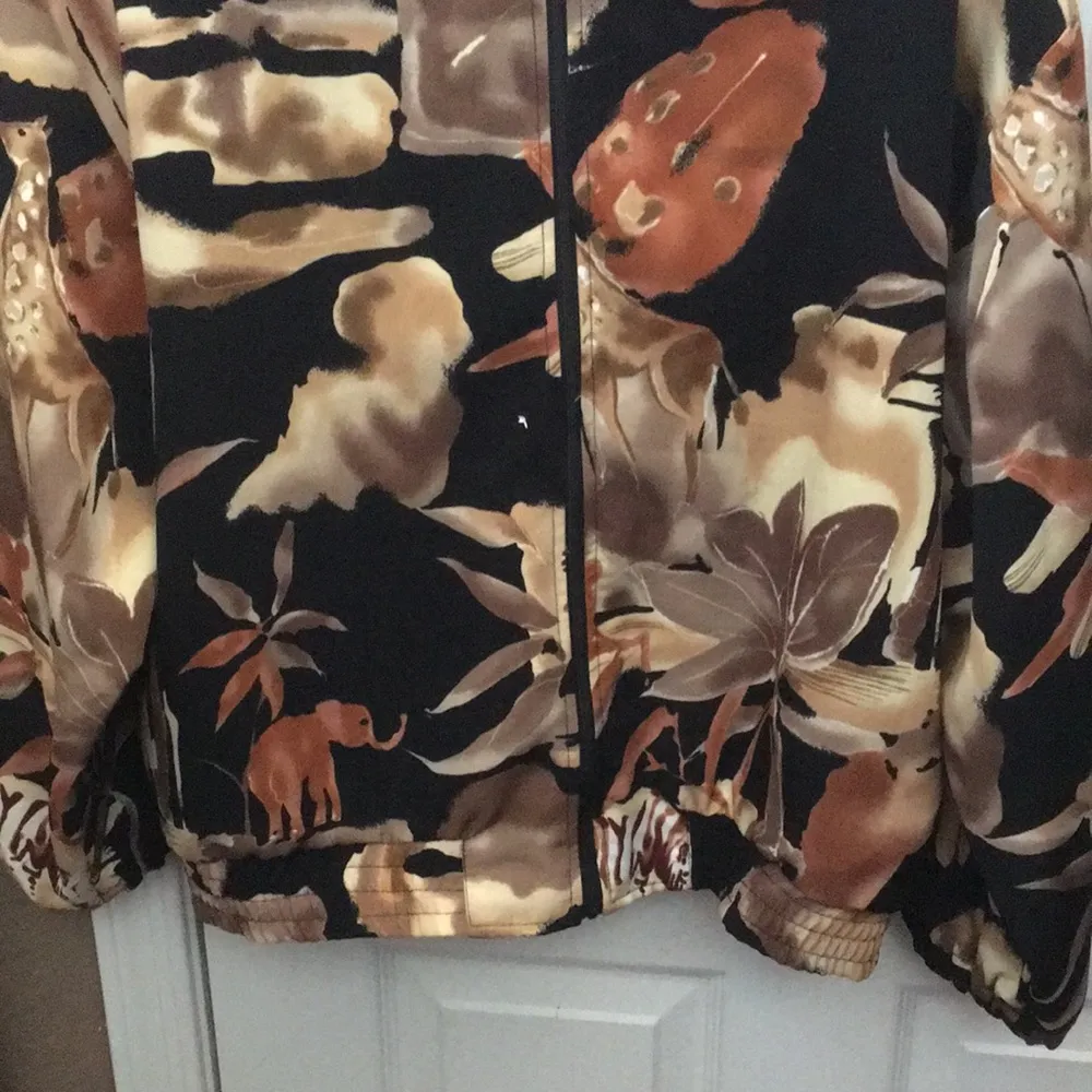 FINAL MARKDOWN Ladies’ Erin London Zip - Image 3