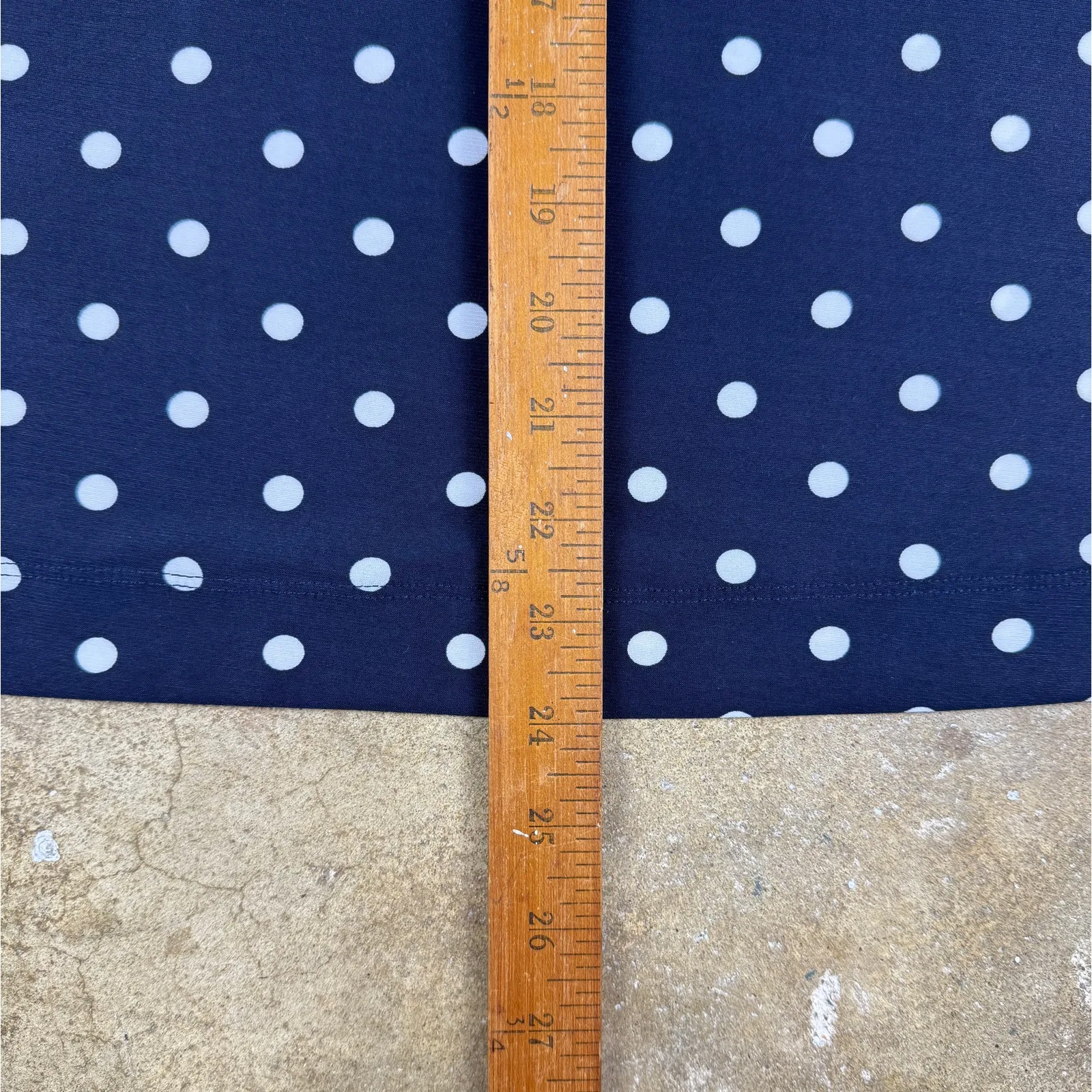 Tommy‎ Hilfiger Women’s Sleeveless Polka Dot Blouse Navy Blue White Size Large - Image 9