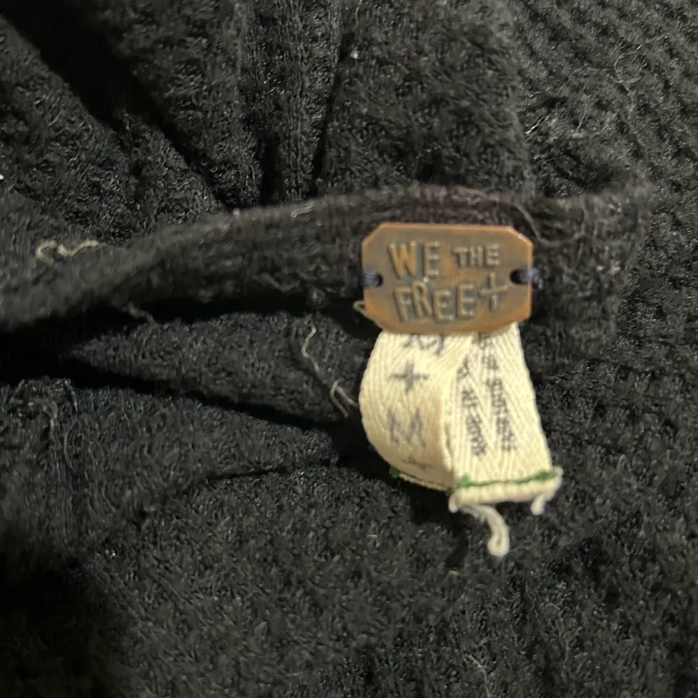 We the Free People Black Laguna oversized long sleeve shirt distressed used Med - Image 7