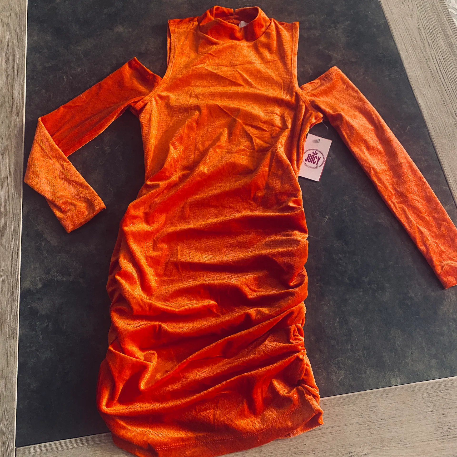 Red Orange Shimmer Cut Out Cold Shoulder Bodycon Dress - Image 4