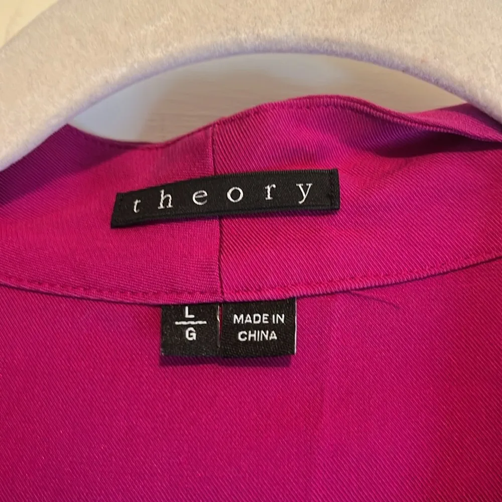 Theory  | Dark Pink Professional V-Neck Flowy Tank Top Size Large - Image 2