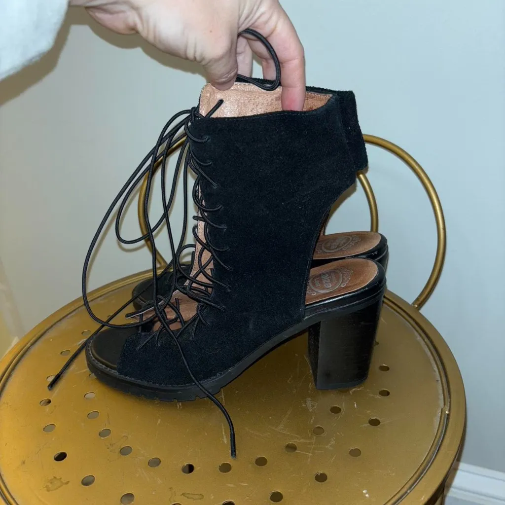 Jeffrey Campbell capulet lace up bootie - Image 4