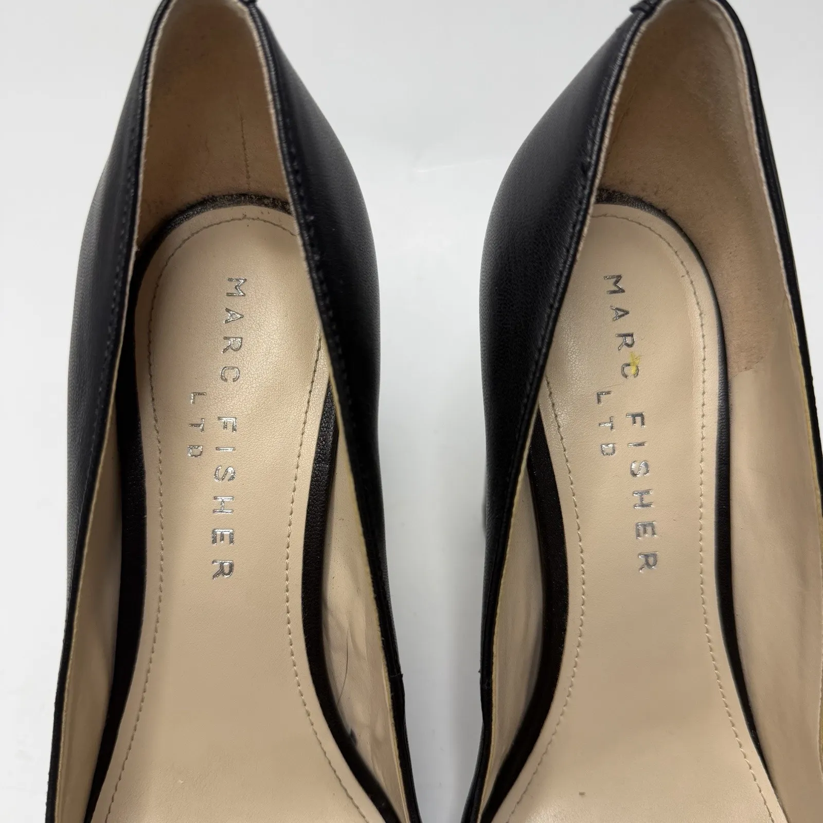 Marc Fisher Abilene Leather Pumps Size 8 M Black Pointed Toe Block Heel Classic - Image 3