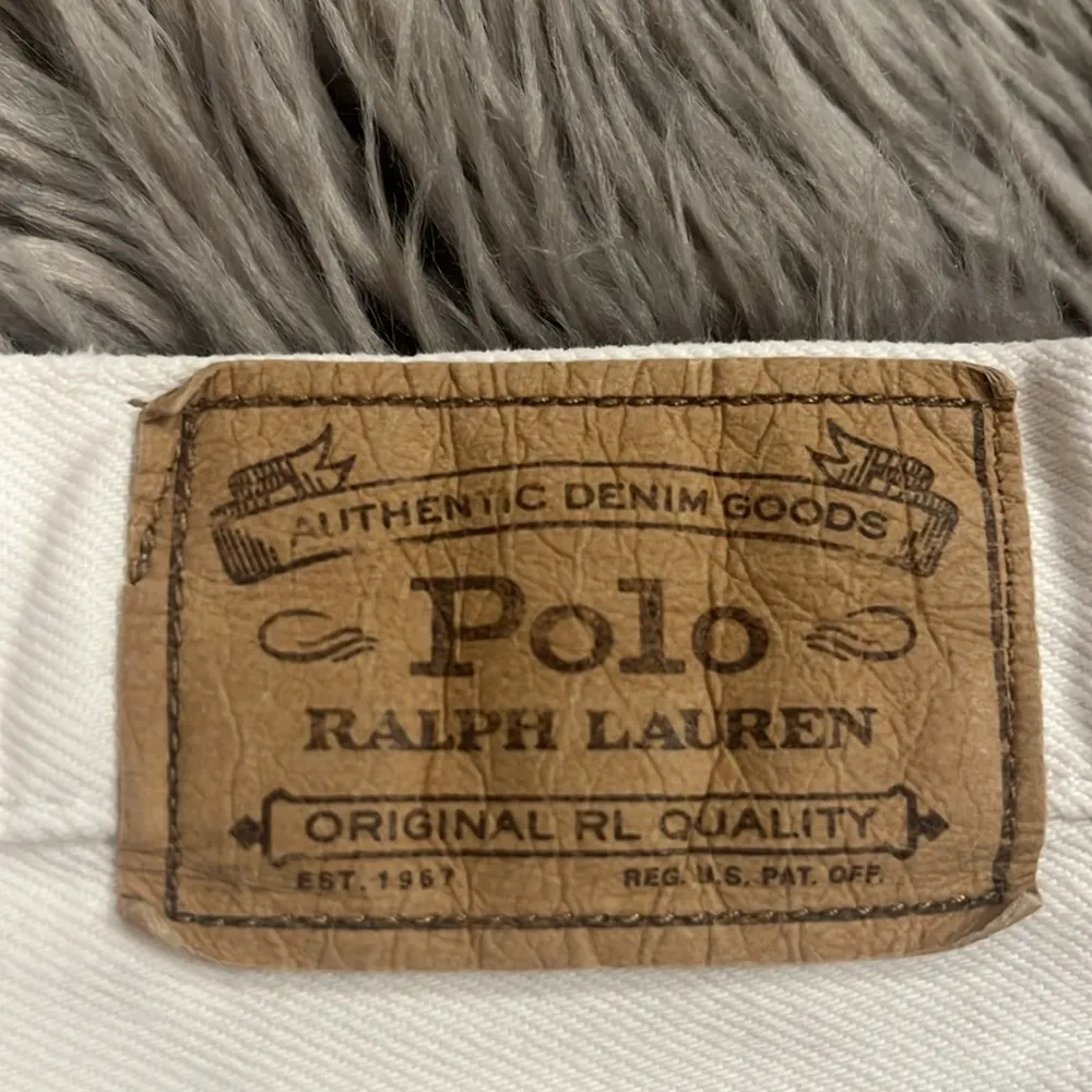 Polo Ralph Lauren Crosby relaxed distressed white cotton denim shorts 30 - Image 7