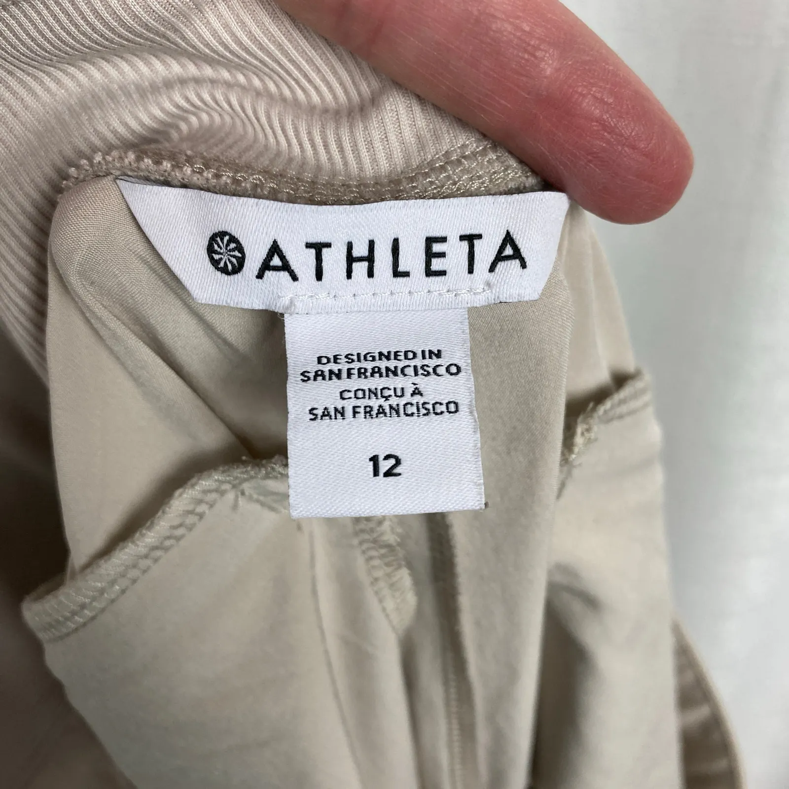 Athleta Beige Cream Brooklyn Ankle Pants Sz.12 - Image 9