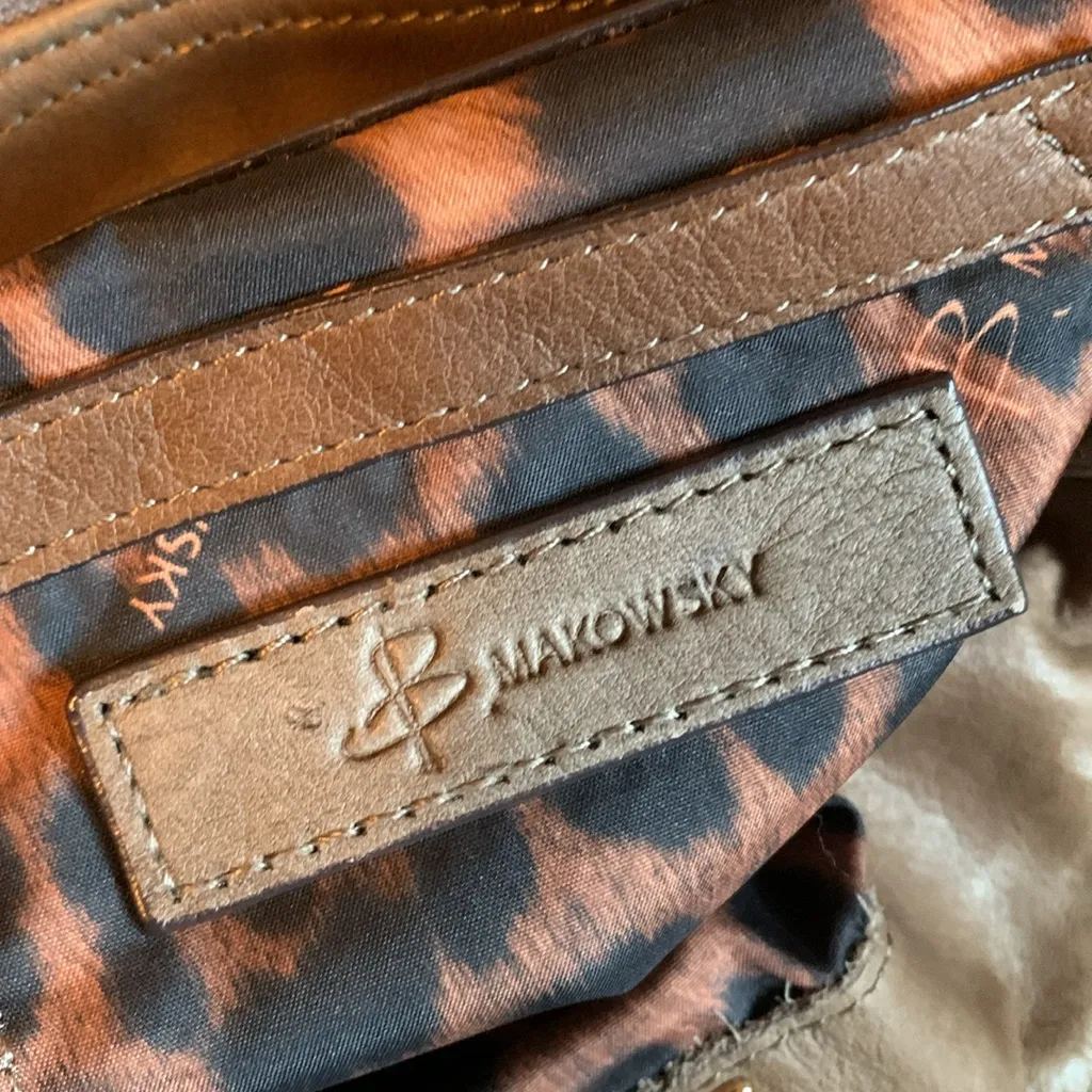 B Makowsky Brown Glove Leather Tote Bag Tan - Image 10