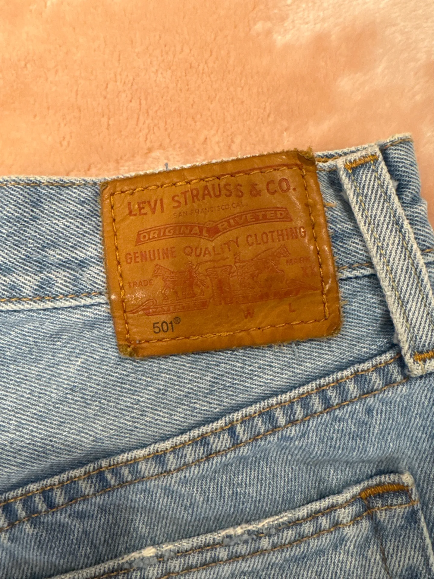 Levi’s 501 Shorts - Image 3