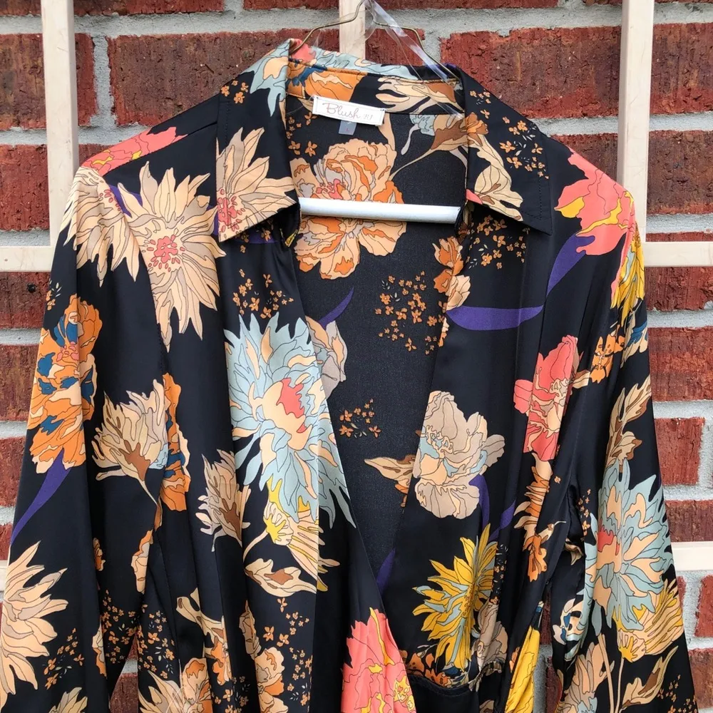 Blush wrap dress size Large - Image 2