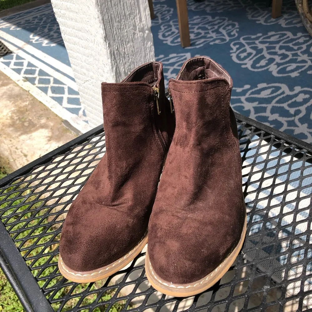 SEVEN BESTIE BOOTS 8 BROWN ANKLE BOOT ZIP UP FAUX SUEDE Cisco Kid Bootie - Image 3
