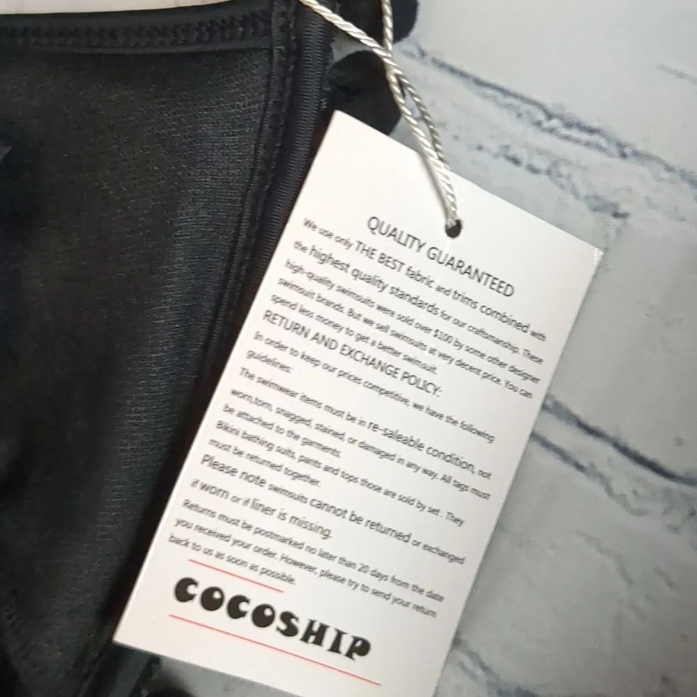 Cocoship bikini top size 14 - Image 6