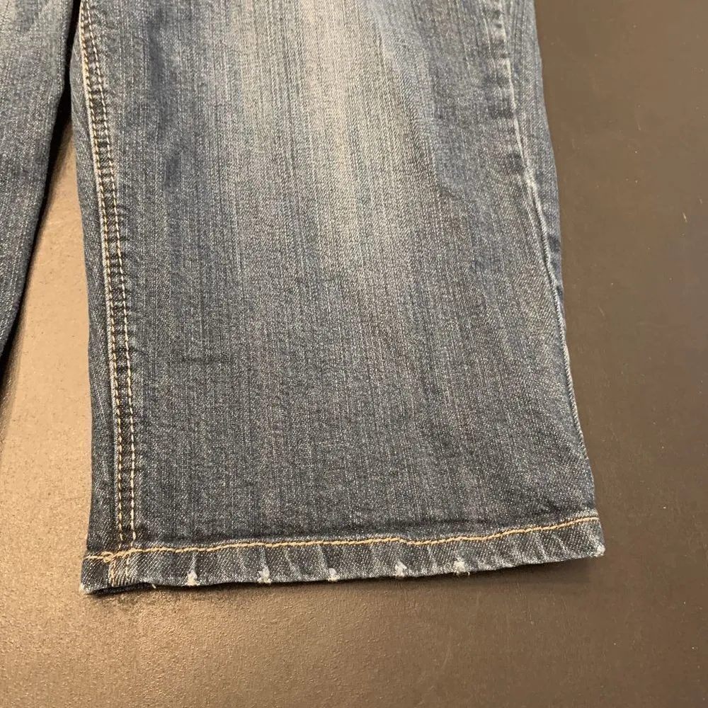 Democracy Women's Mid Rise Flap Pockets Bermuda Denim Shorts Dark Wash Size 12 - Image 4