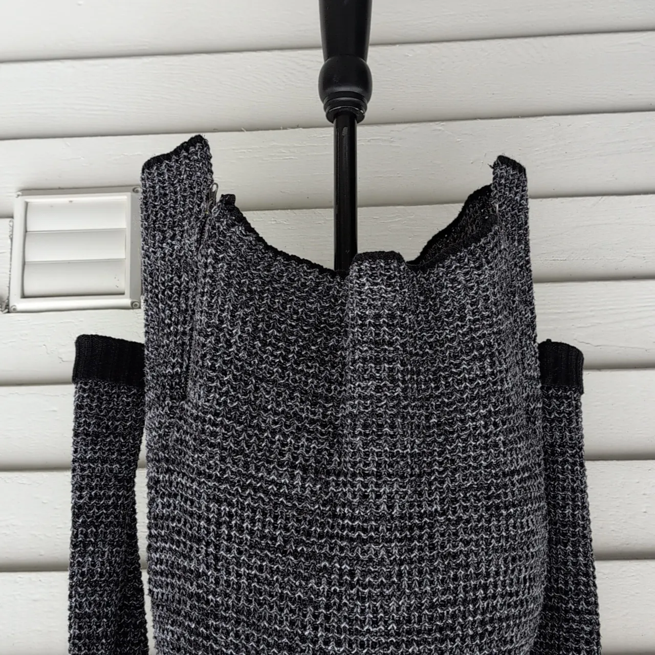 Kaisely Black and Gray Knit Tunic Sweater - Image 3