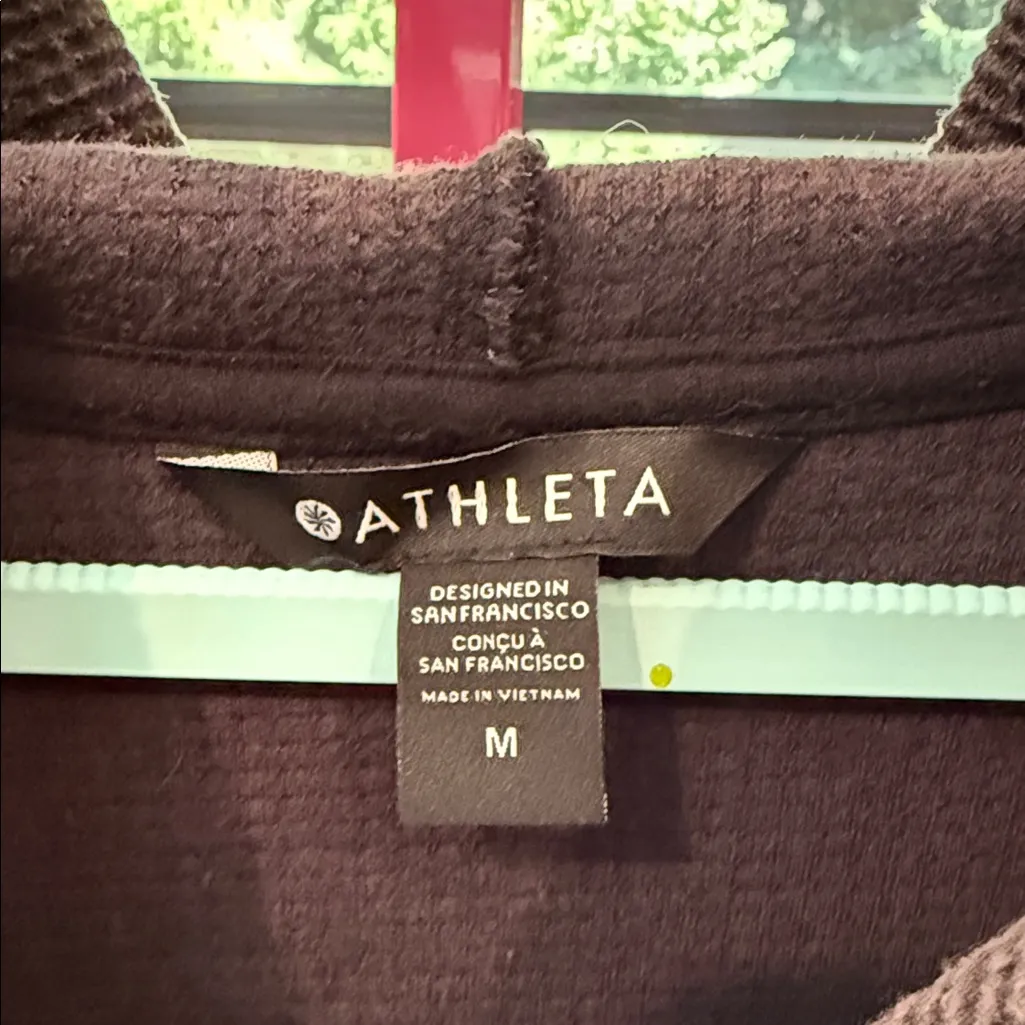 Athleta Dark Brown Hooded Top - Image 2
