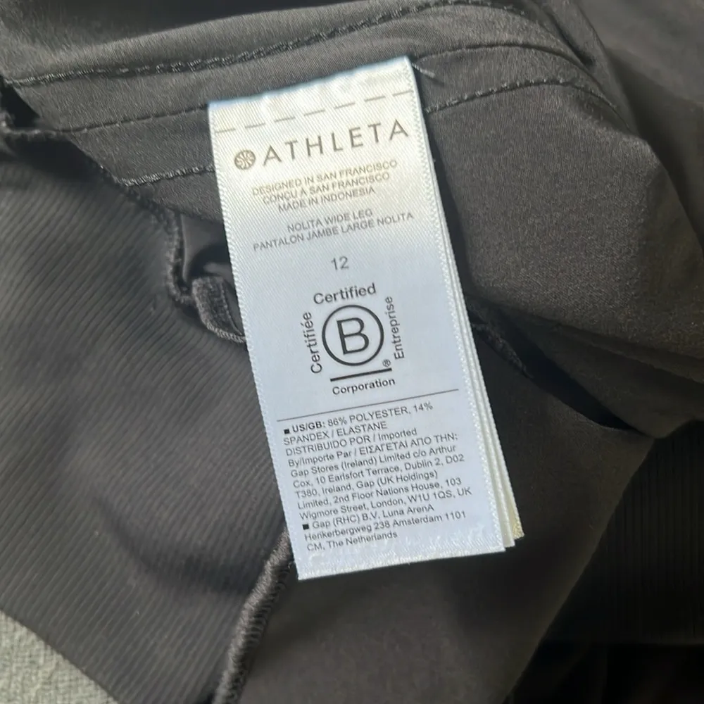 Athleta size 12 light weight pants - Image 8